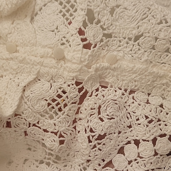 Sezane Dita Blouse - Picture 9 of 13